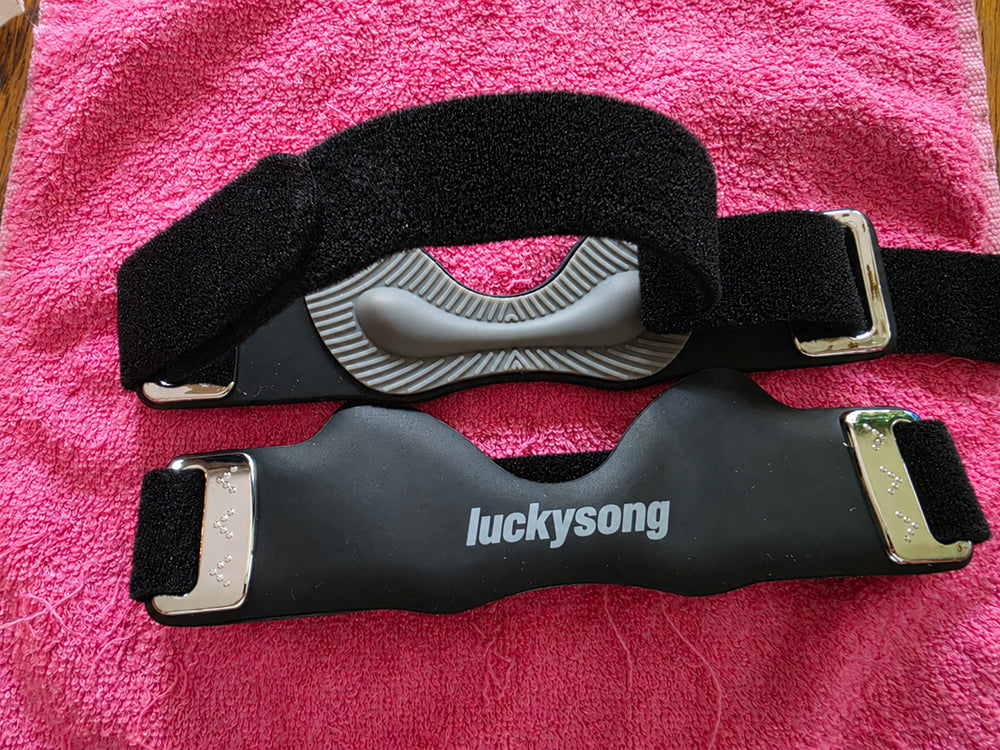 luckysong Precision Knee Strap, 2026 Upgraded Patellar Tendon Support with Silicone Lock-Point Pad, Adjustable Non-Slip Breathable Knee Brace for Running, Cycling & Fitness, One Size (1pcs)